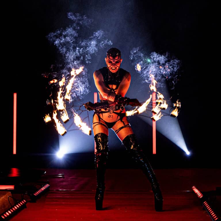 LES AIGUILLES D'OR Festival international du tatouage 2024 (photo 12)