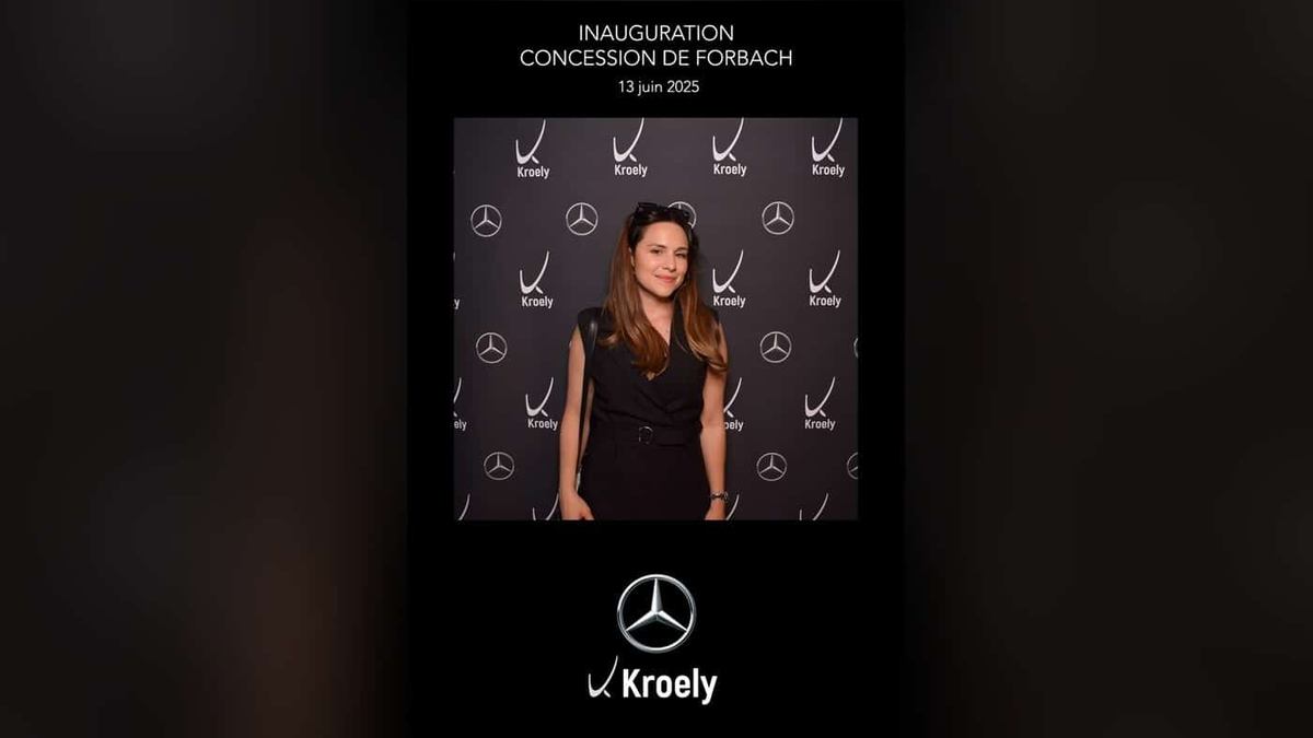Tirage photo personnalisé aux couleurs de l'événement, présenté sous cadre